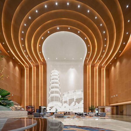 Wyndham Grand Zhaoqing Downtown Hotel Exterior photo
