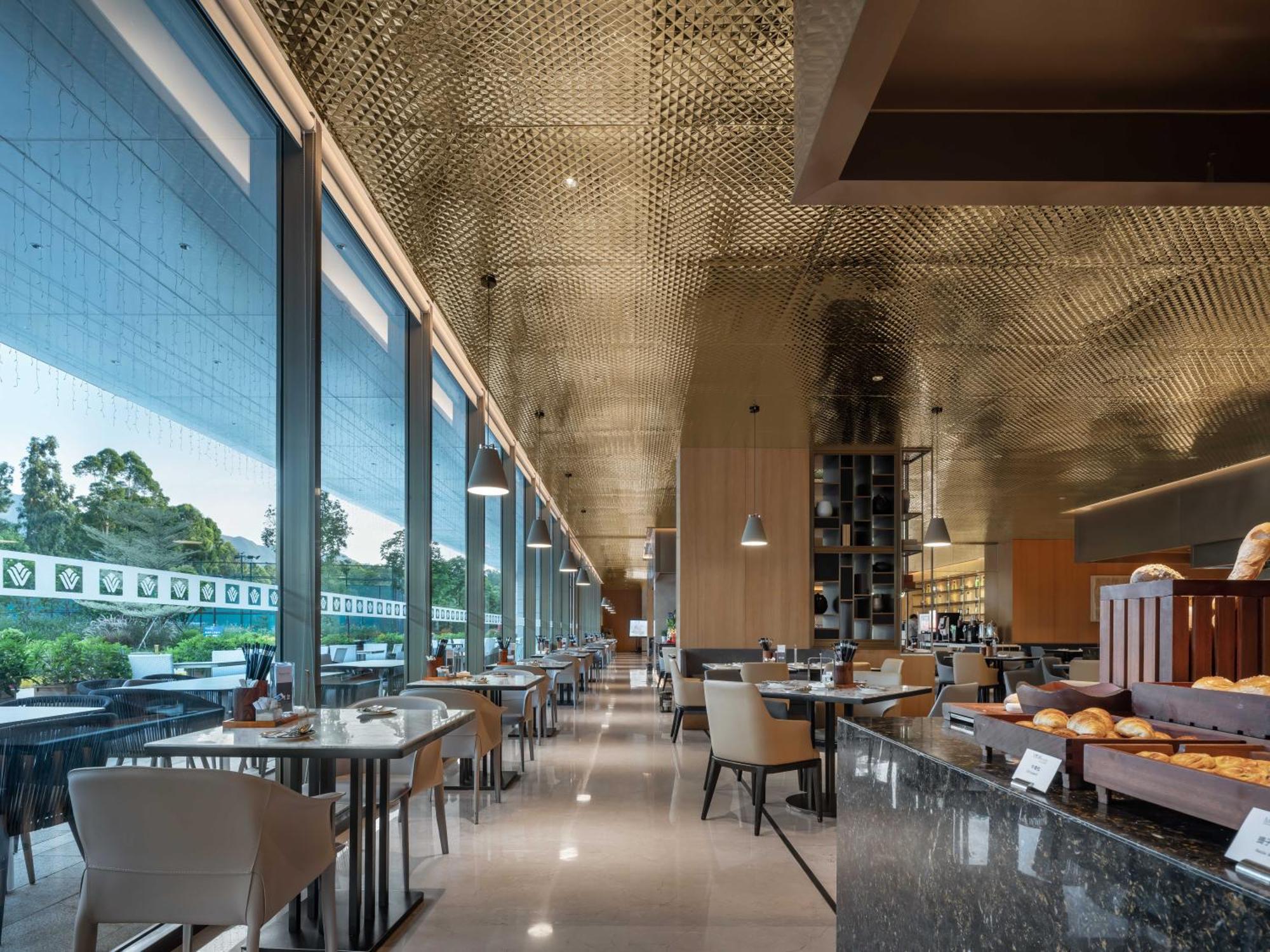 Wyndham Grand Zhaoqing Downtown Hotel Exterior photo